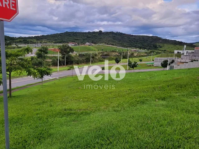 Terreno com 450m², à venda, no bairro Loteamento Residencial Fazenda Casa Grande em Taubaté