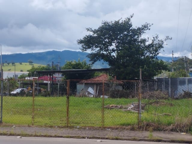 Terreno com 10000m², à venda, no bairro Cachoeirinha em Cambuí