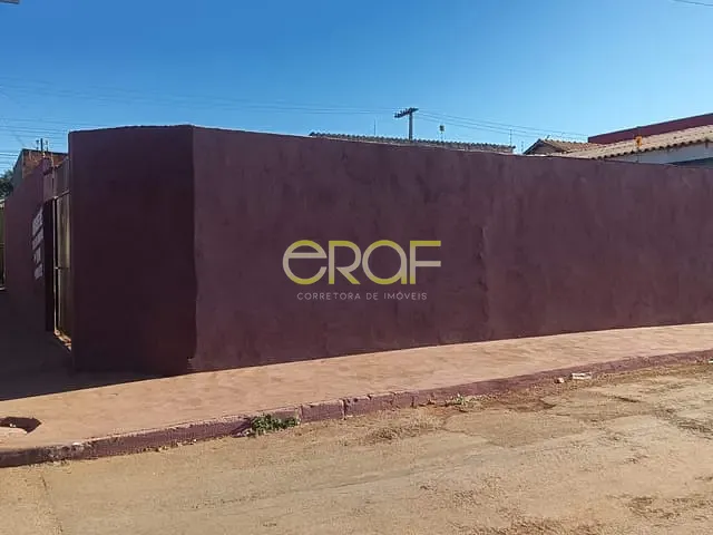 Terreno com 126m², à venda, no bairro Parque Lago em Formosa