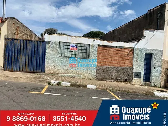 Terreno com 660m², à venda, no bairro Centro em GUAXUPÉ