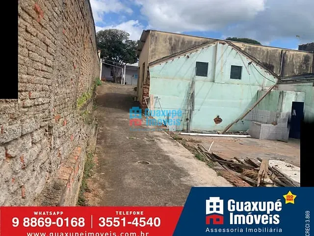 Terreno com 660m², à venda, no bairro Centro em GUAXUPÉ