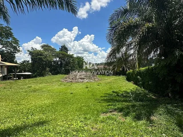 Terreno com 1350m², à venda, no bairro Residencial Aldeia do Vale em Goiânia
