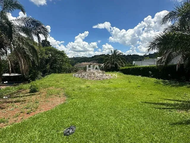 Terreno com 1350m², à venda, no bairro Residencial Aldeia do Vale em Goiânia