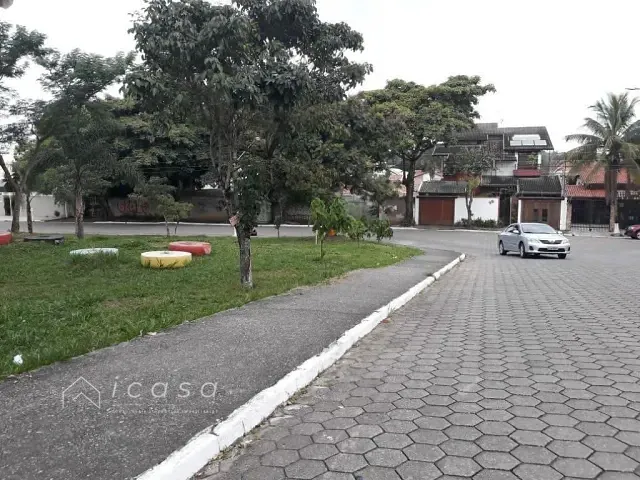 Terreno com 396m², à venda, no bairro Vila Resende em Caçapava