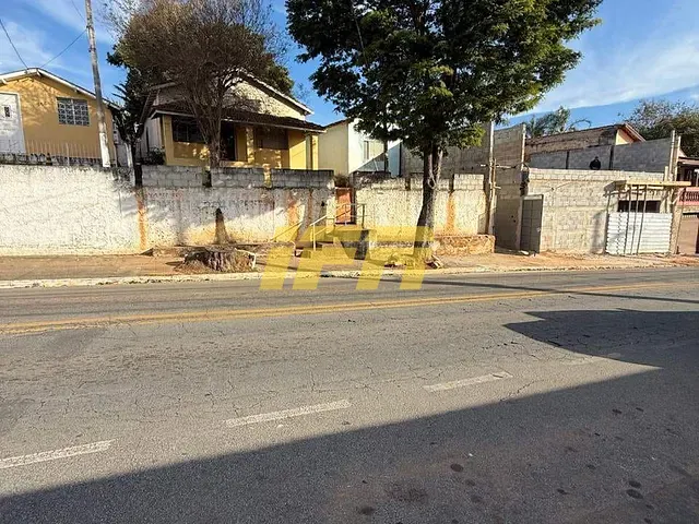 Terreno com 924m², à venda, no bairro Alto de São Pedro em Taubaté