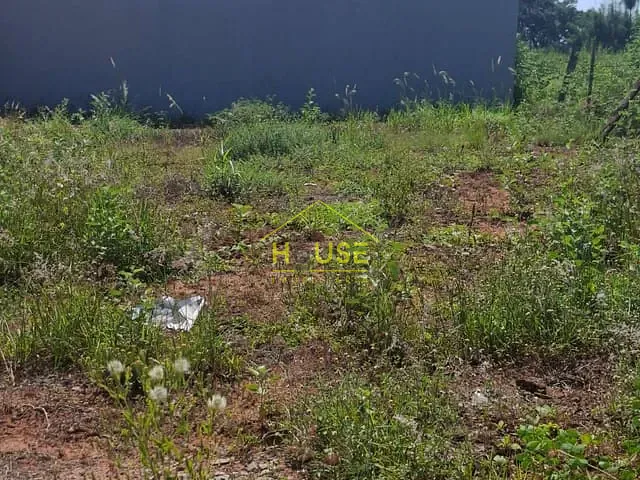 Terreno com 184m², à venda, no bairro Jardim Residencial Moreira em Votuporanga