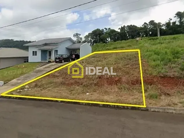 Terreno com 360m², à venda, no bairro Santa Terezinha em Concórdia