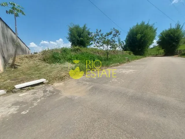 Terreno com 471m², à venda, no bairro Morada da Colina em Resende