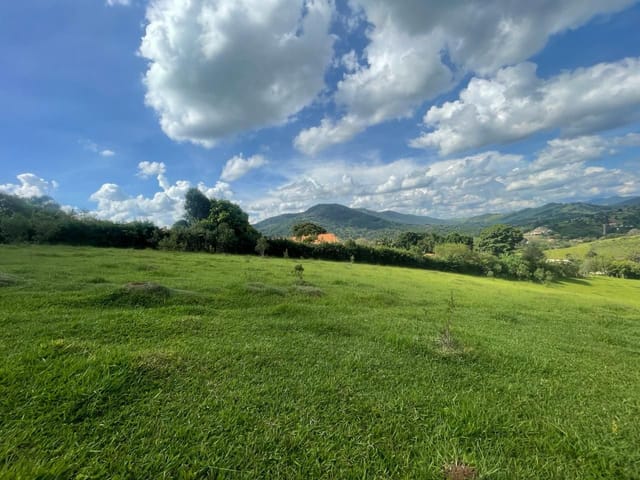 Terreno com 6099m², à venda, no bairro SALTO em Extrema