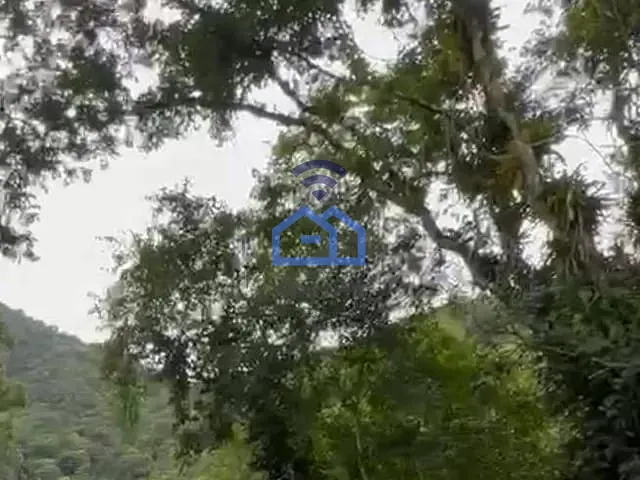 Terreno com 360m², à venda, no bairro Massaguaçu em Caraguatatuba