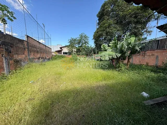 Terreno com 660m², à venda, no bairro Costa e Silva em Joinville