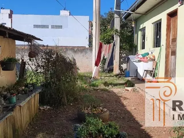Terreno à venda, no bairro Pinherinho em Curitiba