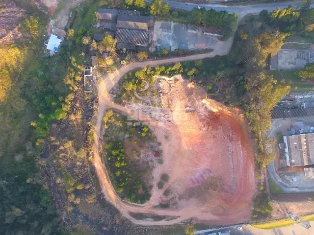 Terreno com 31676m², à venda, no bairro Cézar de Souza em Mogi das Cruzes