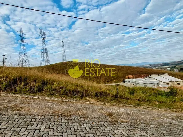 Terreno com 360m², à venda, no bairro Bela Vista em Resende