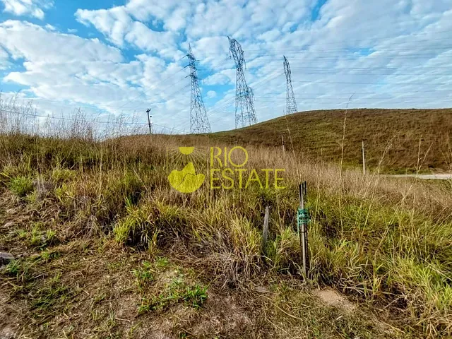 Terreno com 360m², à venda, no bairro Bela Vista em Resende