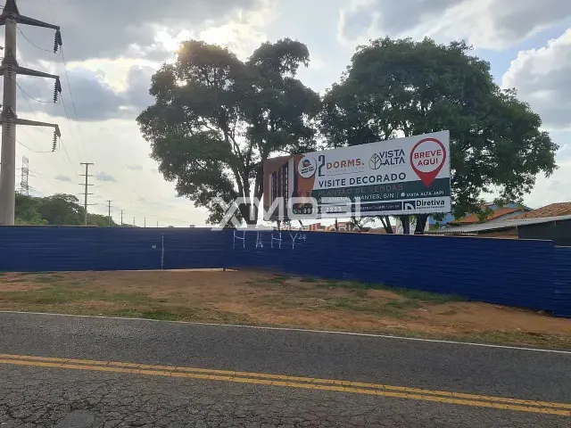 Terreno com 243m², à venda, no bairro Parque Almerinda Pereira Chaves em Jundiaí