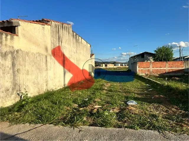 Terreno com 147m², à venda, no bairro Loteamento Jardim Primavera em Lorena