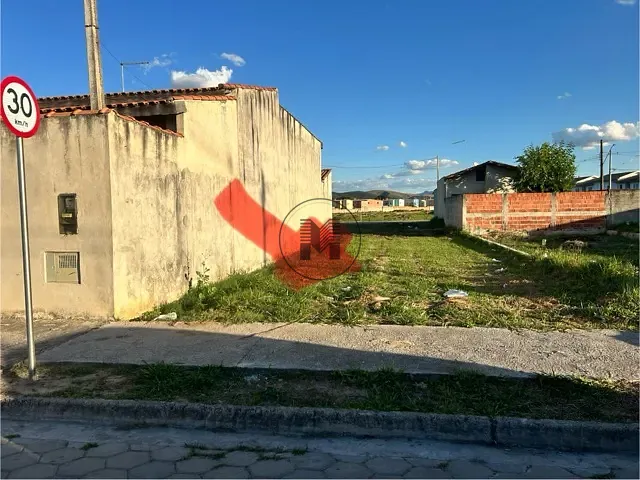 Terreno com 147m², à venda, no bairro Loteamento Jardim Primavera em Lorena
