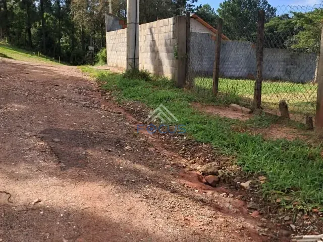 Terreno com 800m², à venda, no bairro Chácaras Santa Martha em Várzea Paulista