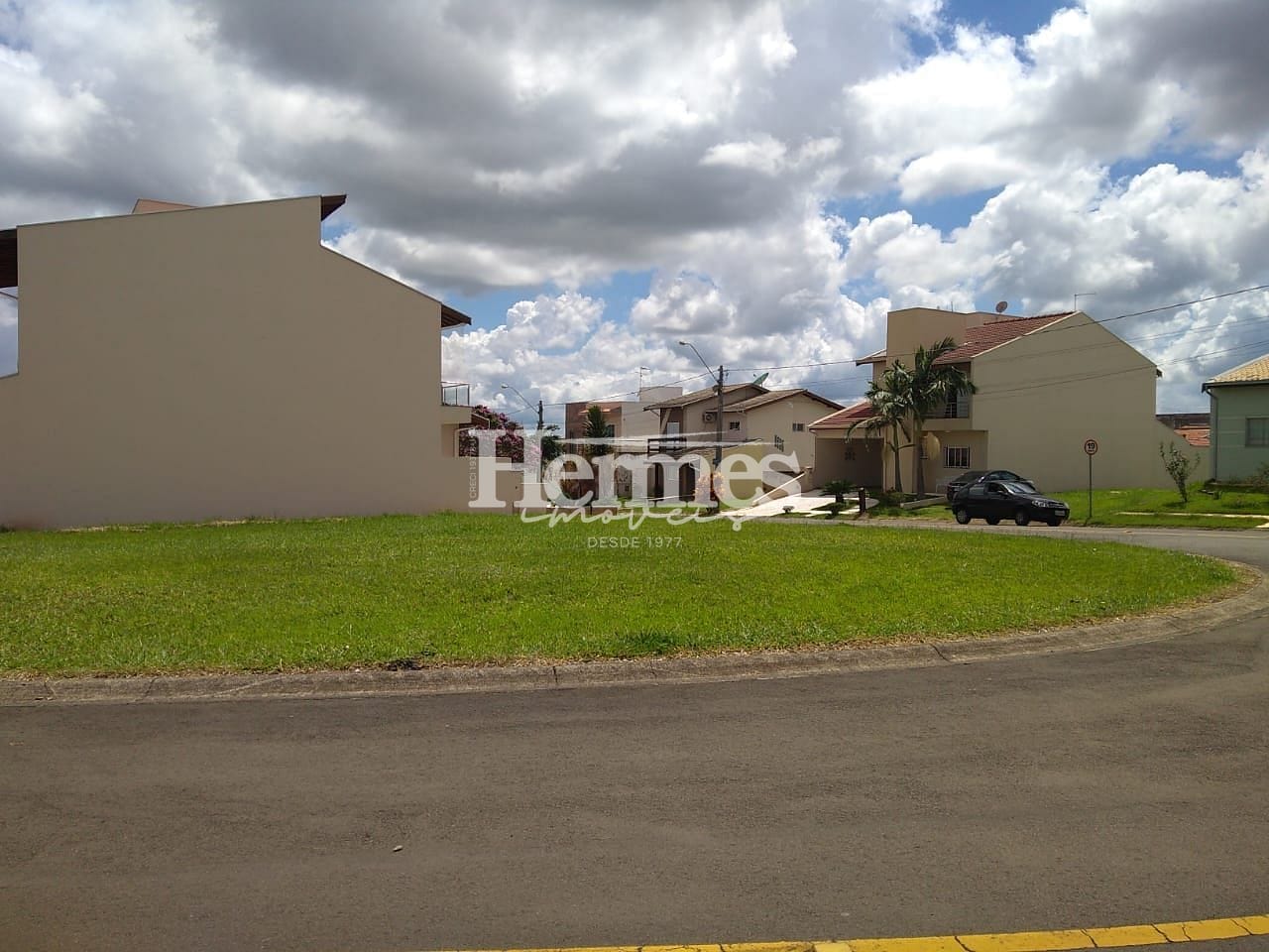 Terreno à venda, 10m² - Foto 1