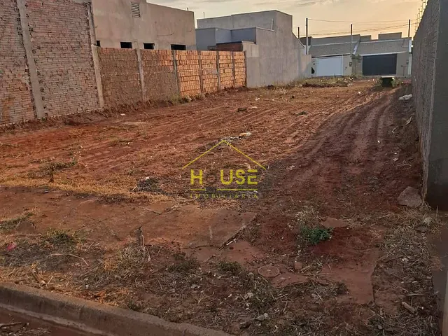 Terreno com 180m², à venda, no bairro Jardim Residencial Moreira em Votuporanga