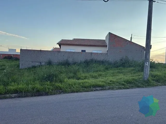 Terreno com 160m², à venda, no bairro Jardim Imperador em Salto