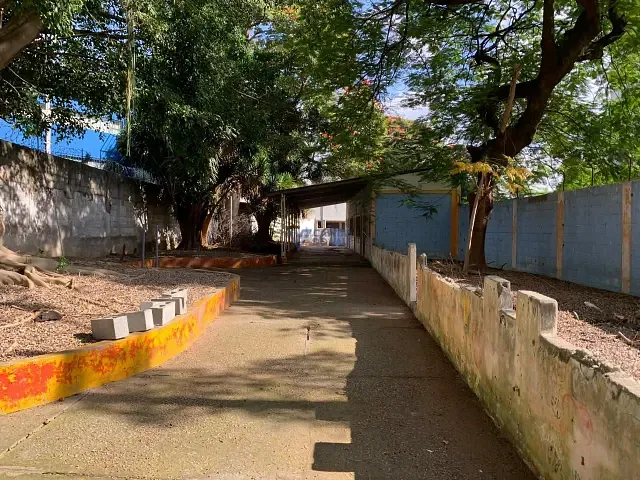 Terreno com 1365m², à venda ou para alugar, no bairro Jardim Oswaldo Cruz em São José dos Campos