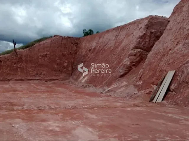 Terreno com 900m², à venda, no bairro pitangueiras em Matias Barbosa