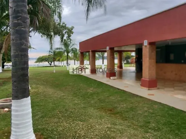 Terreno com 800m², à venda, no bairro Nova Iacanga em Iacanga