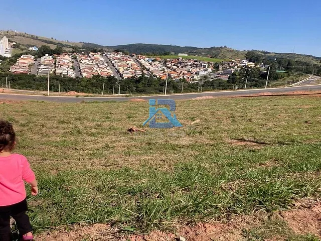 Terreno com 250m², à venda, no bairro Jardim Santa Filomena em Itatiba