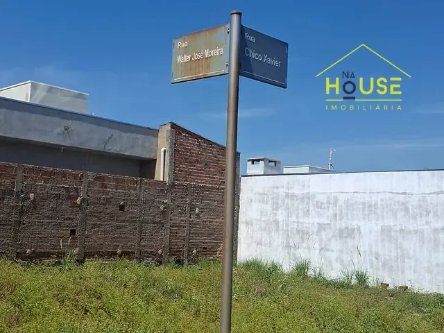 Terreno com 204m², à venda, no bairro Jardim Residencial Moreira em Votuporanga