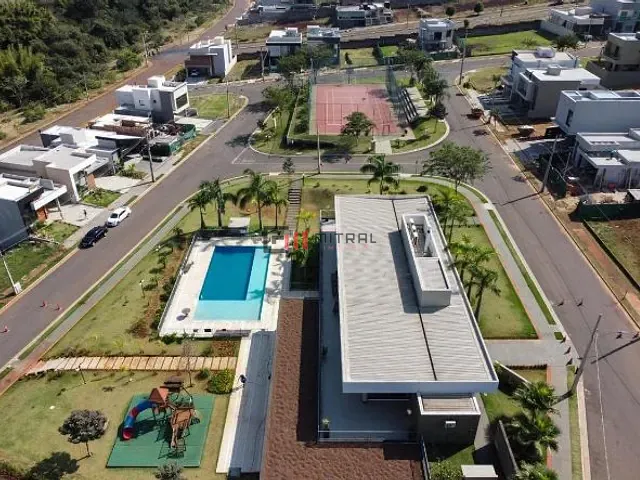 Terreno com 353m², à venda, no bairro Gleba Simon Frazer em Londrina