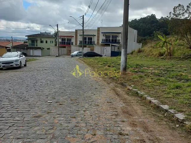 Terreno com 255m², à venda, no bairro São Geraldo em Aparecida