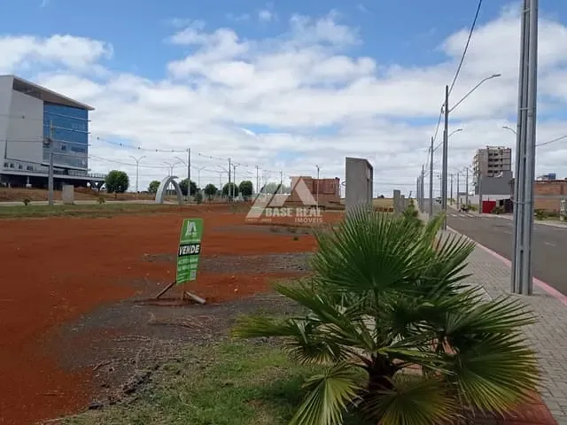Terreno com 1400m², à venda, no bairro CIDADE DOS LAGOS em Guarapuava