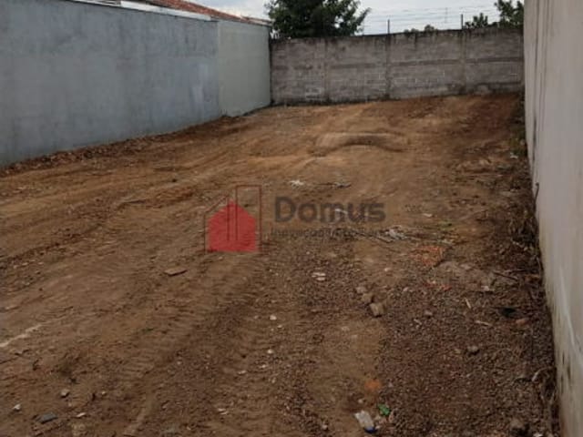 Terreno com 250m², à venda, no bairro Jardim Yassuda em Pindamonhangaba