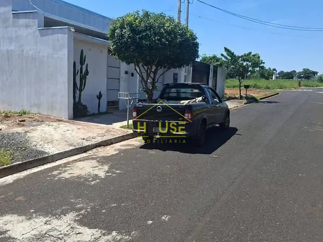 Terreno com 180m², à venda, no bairro Jardim Residencial Moreira em Votuporanga