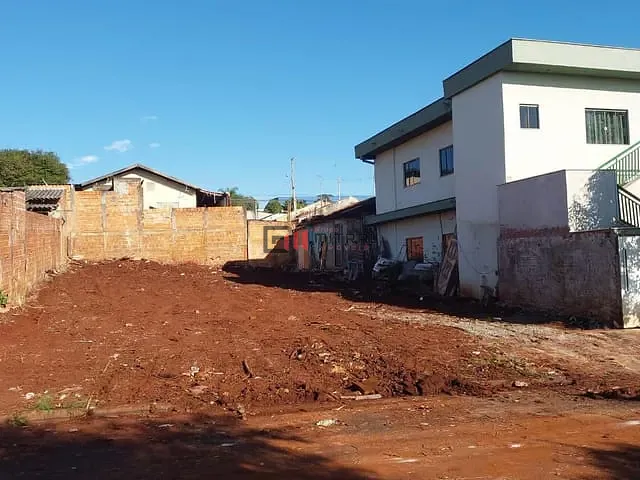 Terreno com 300m², à venda, no bairro Parque Residencial Ana Rosa em Cambé