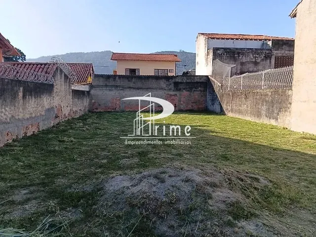 Terreno com 360m², à venda, no bairro Piratininga em Niterói