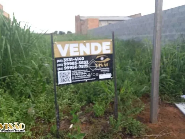 Terreno com 300m², à venda, no bairro Jardim Viena em Sinop
