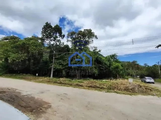 Terreno com 466m², à venda, no bairro Tabatinga em Caraguatatuba