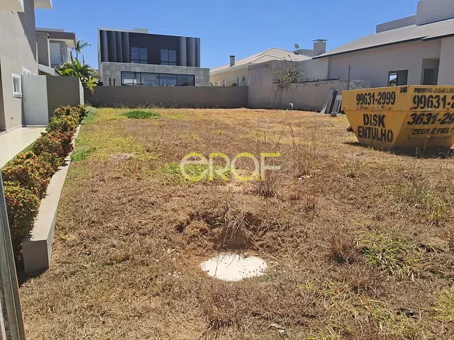 Terreno com 450m², à venda, no bairro Parque Lago em Formosa