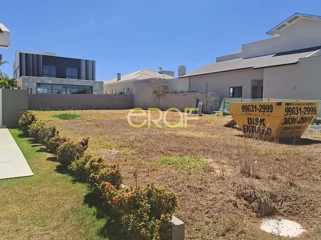 Terreno com 450m², à venda, no bairro Parque Lago em Formosa