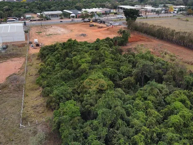 Terreno com 22600m², à venda, no bairro Borda da Mata em Holambra