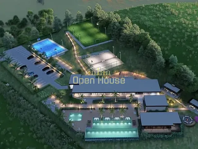 Terreno com 241m², à venda, no bairro Centro em Barra Mansa