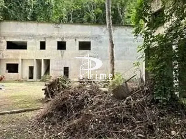 Terreno com 1085m², à venda, no bairro Engenho do Mato em Niterói