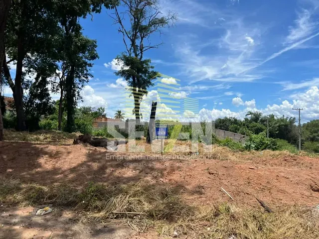 Terreno com 429m², à venda, no bairro Tangarás em Bauru