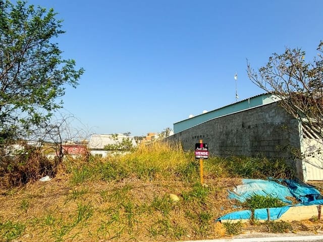 Terreno com 286m², à venda, no bairro Vale das Palmeiras em Macaé
