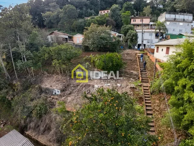 Terreno com 400m², à venda, no bairro Nossa Senhora da Salete em Concórdia