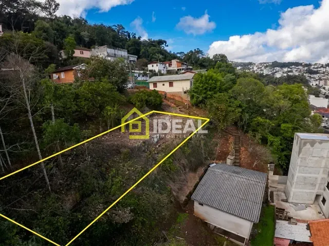 Terreno com 400m², à venda, no bairro Nossa Senhora da Salete em Concórdia