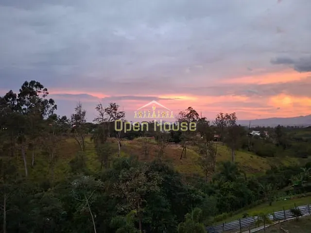 Terreno com 2000m², à venda, no bairro Bela Vista (Penedo) em Itatiaia